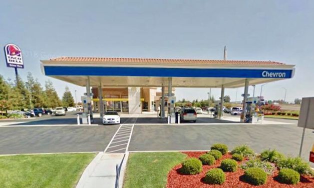 Female attempts to steal air fresheners at Chevron in Livingston