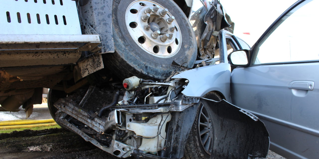 Head-On Collision Results In Major Injuries in Merced County