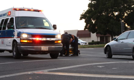 Bicyclist struck by vehicle in Merced