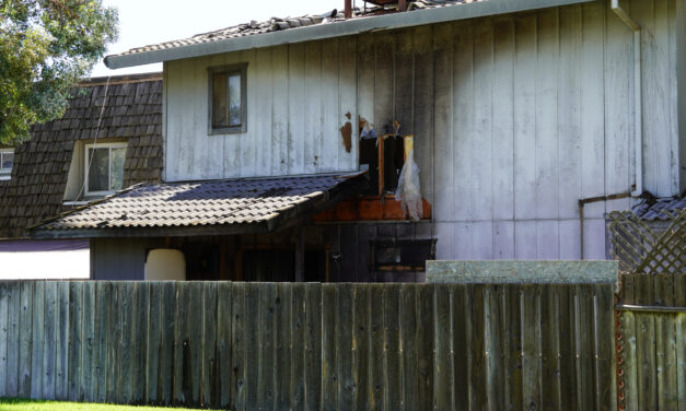 Fire at apartment complex in Merced