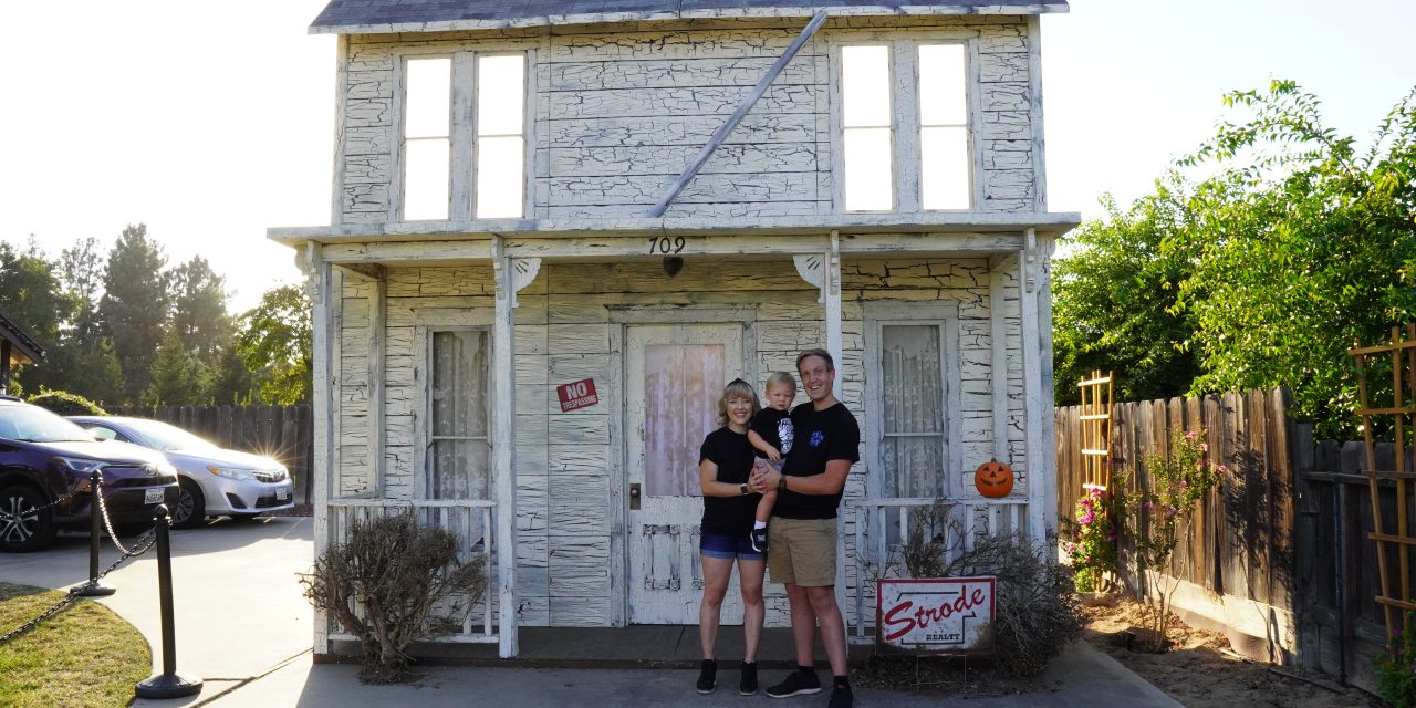 Michael Myers house display returns after two-year hiatus